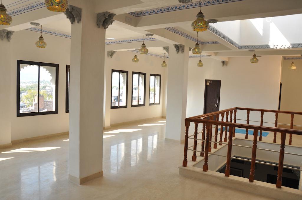 Hotel Lake Paradise Udaipur Camera foto