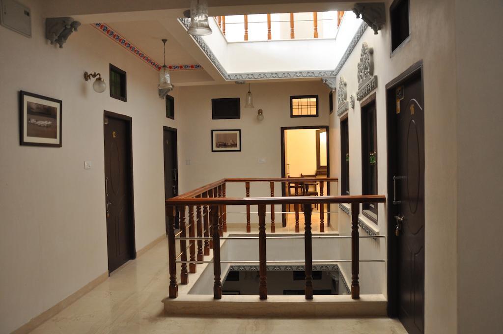 Hotel Lake Paradise Udaipur Camera foto