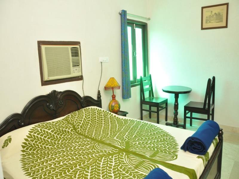 Hotel Lake Paradise Udaipur Esterno foto